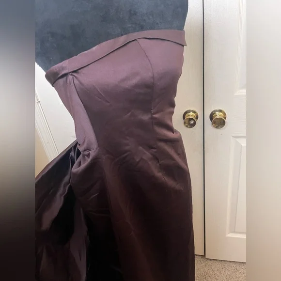 David’s Bridal Strapless Maxi Formal Gown Size 8 Style #81026 - Picture 5 of 6